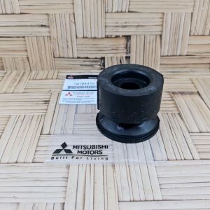 Karet Sasir Bodi All New Pajero: Part Mobil Pajero 5070A478