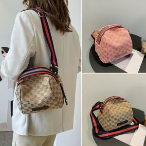 2025 New Commuter Canvas Bag Shell Shaped Womens Fashion Crossbody Bag Single Shoulder Bag Casual Handbag Soft Fabric