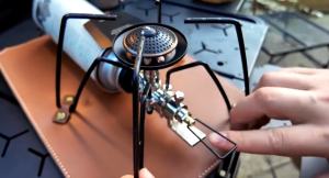 MOUNTAINHIKER Foldable Spider Stove Portable Butane Gas Stove Outdoor Camping BBQ Cooker for Picnic Home Use