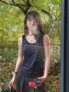 Áo Thun Thể Thao Màu Đen Mùa Hè 2024 Áo Khoác Ngoài Cổ Điển Mỹ Không Tay Dáng Rộng Cho Nữ Áo Thun Dài Thường Ngày Pure Color Commute