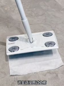 🧹ไม้ถูพื้นใช้แล้วทิ้ง 🧹 ไม้ม๊อบ lazy mop  ผ้าถูพื้นแบบเปียก แห้ง ไม้ถูดันฝุ่น ไม้ม็อบดันฝุ่น เหมาะสำหรับครอบครัวที่มีสัตว์เลี้ยง