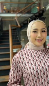 Gamis Terlaris untuk Ibu: Baju Pesta Adem & Syari Muslim Wanita