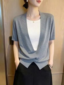 V.C.I | Slim Fit Contrast Color Knit Top