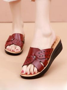 DTHN | Leather Thick Heel Mom Slippers Womens Autumn Outdoor Wearable Comfortable Anti-slip Elderly Grandmother Sandals Hollow Out Casual Slip-On Shoes