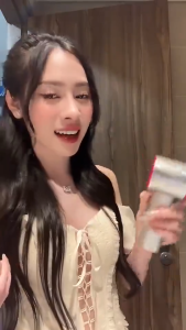 Quạt Cầm Tay Mini Pro1 Thời Trang Cao Cấp | Turbine Siêu Tốc 100 Cấp Gió | Màn Hình LED Hiển Thị - Snappy4U