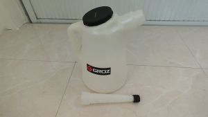 Bình châm dầu nhớt châm nước 5 lít bằng nhựa tiện dụng cho tiệm dầu nhớt gara sửa chữa Ô TÔ XE MÁY - GROZ CHÍNH HÃNG