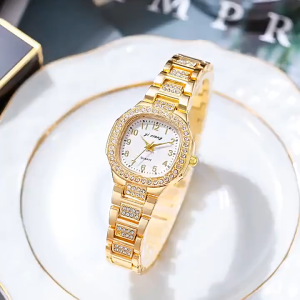 Casual Womens Watch - Diamonds Square Dial Alloy Bracelet Quartz Watch
