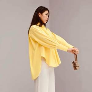 Gaudy Katun Shirt Model Oversize