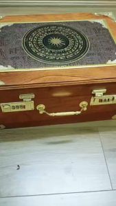 Hộp gỗ size lớn đựng tài liệu trang sức gia phả mặt trống đồng gỗ hương