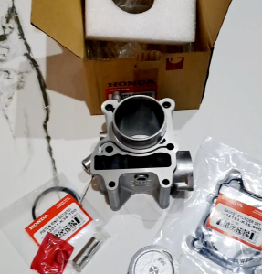 STD CYLINDER BLOCK SET HONDA CLICK 150 V1/V2 HONDA ADV 150 AIRBLADE 150 STD GENUINE PARTS 12100K36T00 THAILAND