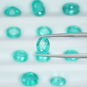 3x5mm-6x8mm hình bầu dục Paraiba tổng hợp YAG với các tạp chất Yttrium Aluminum Garnet viên rời DIY phụ kiện làm đá