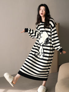 BEIYAN | Cute Snoopy Stripe Thermal Padded Sleepwear