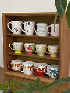 ถ้วยกาแฟดีไซน์ดี ถ้วยกระดาษแข็งสไตล์ญี่ปุ่นสำหรับผู้หญิงในออฟฟิศและบ้าน ถ้วยกระดาษแข็งแบบน้ำดื่มสุดเก๋สำหรับผู้ใหญ่