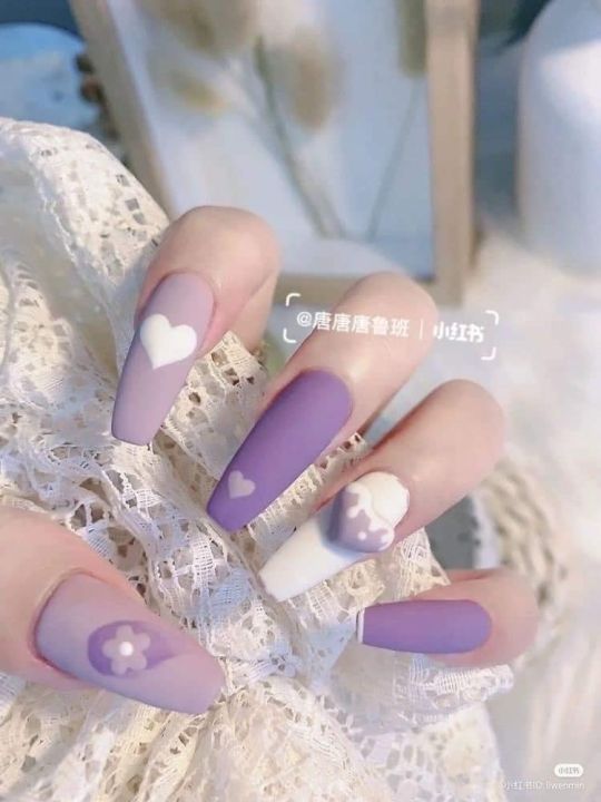 Móng giả thiết kế theo yêu cầu-mẫu nail tone tím pastel dễ thương