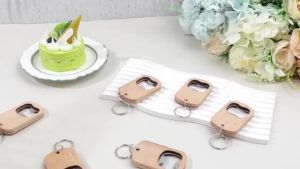 Simple Wooden Bottle Opener Keychain Portable Small Cute Metal Beer and Beverage Opener