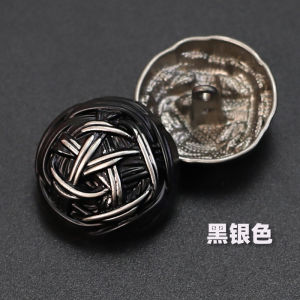 กระดุมโลหะสไตล์ย้อนยุค สีดำ ทรงกลม สำหรับเสื้อคาร์ดิแกน เสื้อโค้ท กระดุมตกแต่ง สำหรับผู้ชายและผู้หญิง กระดุมโลหะผสม