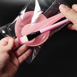 4Pcs DIY Facemask Mixing Tool Kit Facial Mask Bowl Stick Spatula Silicone Soft Face Brushes Spoons