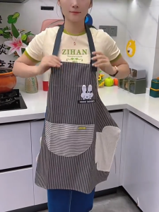【พร้อมสต็อก|ส่งจากกทม】 ผ้ากันเปื้อนกันคราบ กันน้ำ พร้อมผ้าเช็ดมือ ผ้ากันเปื้อนสำหรับห้องครัว อุปกรณ์ทำความสะอาด ผ้ากันเปื้อนทนทาน ชุดยูนิฟอร์มสำหรับช่างทำผมและช่างจัดดอกไม้