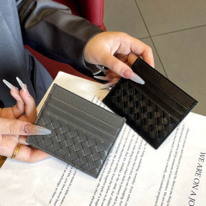 Ultra-Thin One-Piece Magnetic-Proof Card Holder Womens Compact High-End Card Case Simple Design Premium Feel Card Sleeve