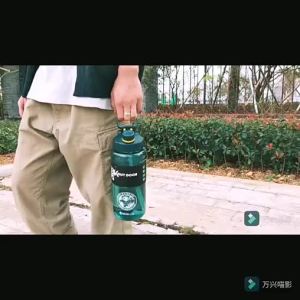 310BPA Free Large Sports Water Bottle 1.7liter 2.3liter 3liter with intake straw and merement line Bike Outdoor tumbler Cup