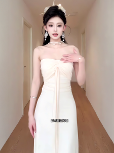 Elegant White Gown with Waist-Cinching Strap Design Summer 2025 New Arrival Long Dress Luxury Pure Desire Womens Fashion