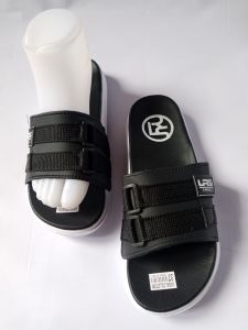 sandal slop slip on cowok cewek sandal slip on hitam putih sandal cowok model masuk sandal model terbaru