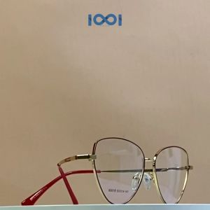 IOOI Eyewear - Kacamata Cat Eye Classy Metal PC Lensa Anti Radiasi Blueray Photocromic Wanita 80018