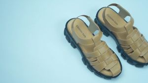 Christian Bale DIAMOR Sepatu Sandal Wanita Loafer Platform Kekinian Sepatu Sendal Cewek Terbaru