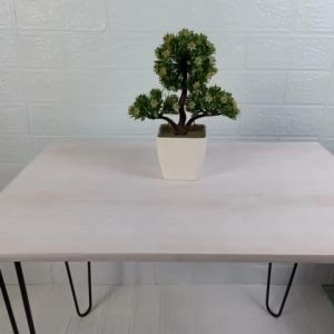 Meja Tamu & Hairpin Leg: Desain Modern untuk Ruang Anda