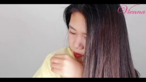 Vienna Body Scrub Goat Milk Lulur Pemutih Badan 250 ml Pouch Original BPOM Lulur Mandi Lulur Badan Body Care