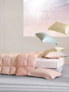 Mercury | Fuzzy Anti-Bacterial Warmth Quilt