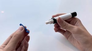 FORA® Sterile Lancets 30 Gauge 100 Lancets/box (Compatible with FORA Lancing Device)