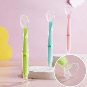 1pc Baby Silicone Suction Cup Spoon Heart Pattern Soft Safe And Helps Babies Eat Independently Traning Self Feeding
