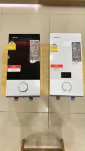 TOSHIBA เครื่องทำน้ำอุ่น กำลังไฟ 4500 วัตต์ โตชิบา รุ่น DSK45ES5KW