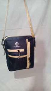 Slingbag Tas Selempang Distro Terbaru / Tas Selempang Pria HUNTER