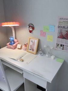 Thickened Vinyl Stickers & Waterproof Self-Adhesive Wallpaper for Wood: A Comprehensive Guide