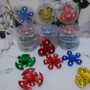Fidget Spiner Besi Warna Chrome / Spinner Besi Berputar Lama