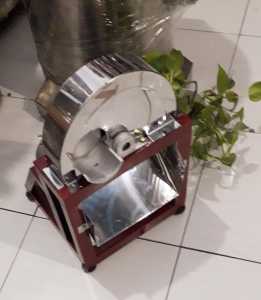 Mesin pengiris kripik singkong talas pisang