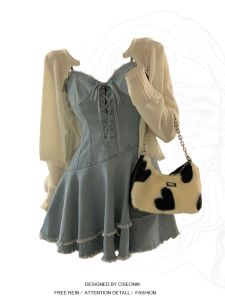 ชุดเดรสสั้นผ้าเดนิมสไตล์เกาหลีสำหรับผู้หญิง ฤดูร้อนปี 2024 กระโปรงทรงเอเอวสูง แขนกุด คอวี สไตล์เรียบง่าย