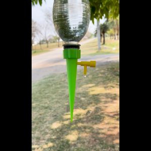 🌿หัวหยดรดน้ำอัตโนมัติ รดน้ำต้นไม้ Auto Dripper 11x2.5ซม📌หัวเกลียวน้ำอัดลม✅พร้อมส่ง ต้นไม้ รดน้ำอัตโนมัติ เกษต หยดน้ำ