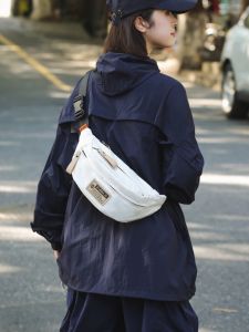 Crossbody Bag Mens Lightweight Work Clothing Small Shoulder Bag Japanese Style Workwear Shoulder Bag Minimalist Pure Color Sports Waist Bag Casual Chest Bag