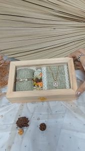 Kotak Kayu Rustic Tempat Gelang Kalung untuk Seserahan Lamaran Pernikahan - KKGK.RUS