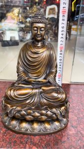 Tượng phật thích ca bằng đồng ngồi đài sen cao 30cm DxRxC: 19x19x30cm nặng 4.5kg