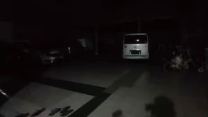 1pcs 105W LED Kerja Lampu Bar Tahan Air Lampu Kabut Lampu Putih Lampu Kuning untuk Truk Jeep Sepeda Motor SUV ATV Mobil