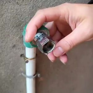 Van khóa nước thông minh bằng đồng thau đầu phi 21mm tặng kèm vòng lọc đầu vòi