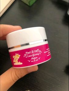 Cream Extra Glowing Malam (untuk Kulit susah putih) hitam kusam