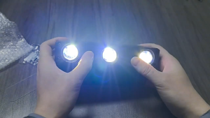 ไฟโซล่าเซลล์ ติดรั้ว ติดบันไดหน้าบ้าน ติดผนัง