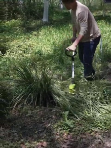 558V/998V Rechargeable Battery-Powered Cordless Electric Grass Cutter High-Power Wireless Lawn Mower and Multifunctional Garden Grass Trimmer for Yard Gardening