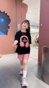 Đồ bộ bé gái từ 18-45kgquần áo bé gái 4-14 tuổi in hình tai nghe nữ tính  vải mềm mát thấm mồ hôi tốt.