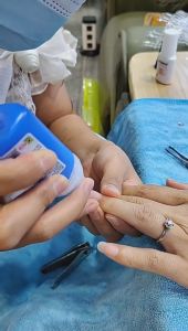 กาวน้ำ401 กาวติดเล็บปลอม 2 ขวด  ติดแน่น แห้งไว กาวเนื้อเจลอเนกประสงค์